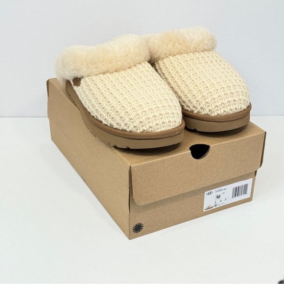UGGS Knit Plush Slippers - Picture 3 of 6